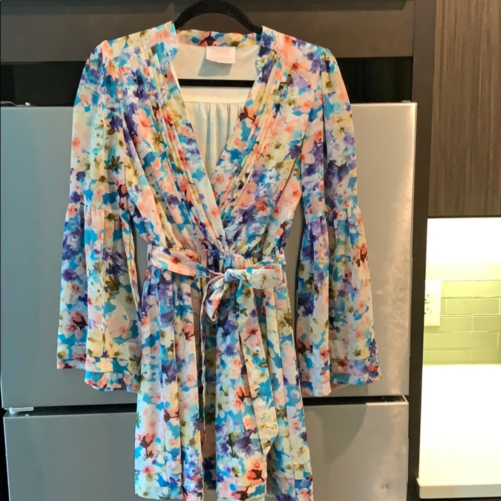 Coveted Clothing. Floral Dress. Size Medium.